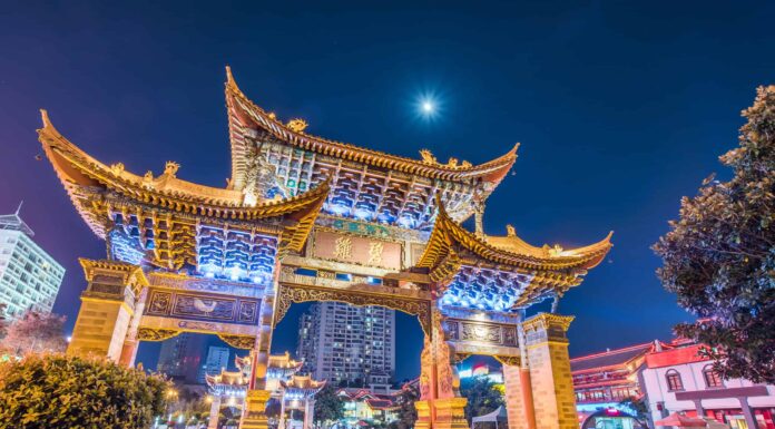 Scopri le 8 città più grandi della Cina
