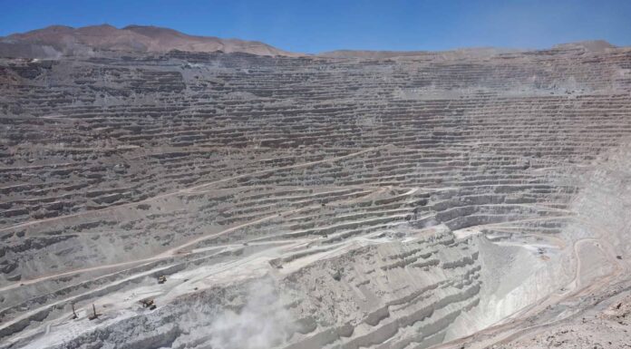 I 6 pozzi più profondi del mondo (il più grande è nello Utah!)
