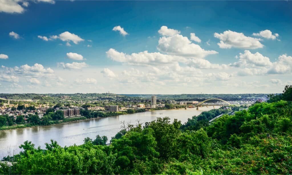 Dove inizia il fiume Ohio?