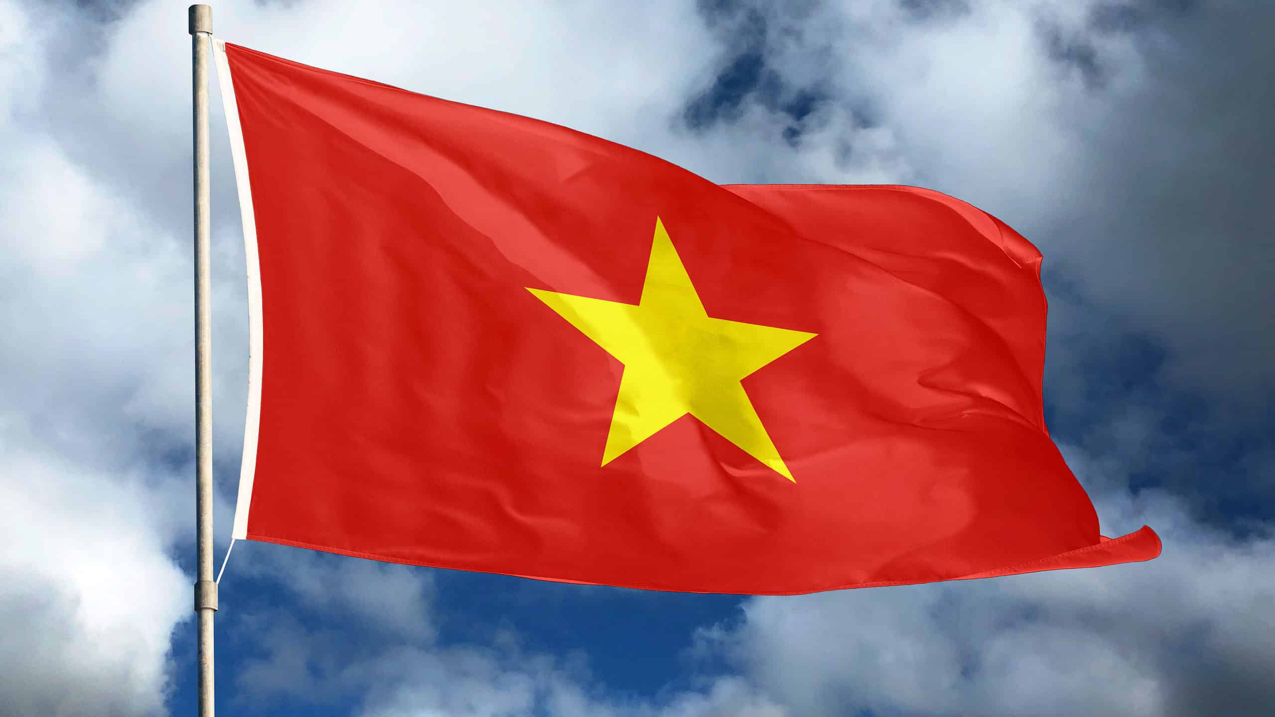 6 Paesi con bandiere rosse e gialle