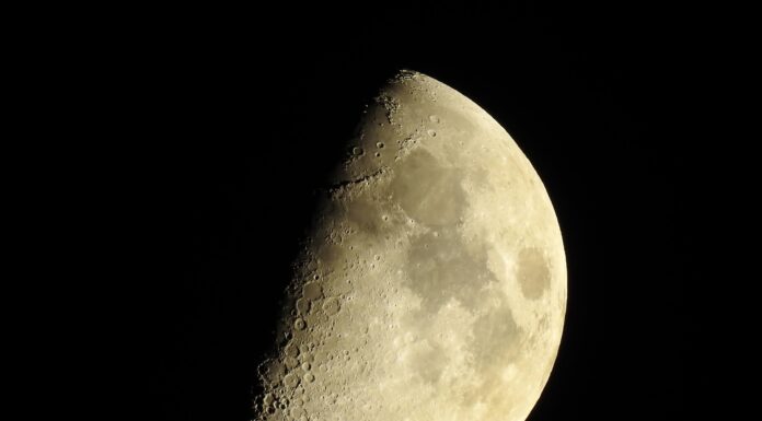 Le 6 migliori canzoni sulla luna
