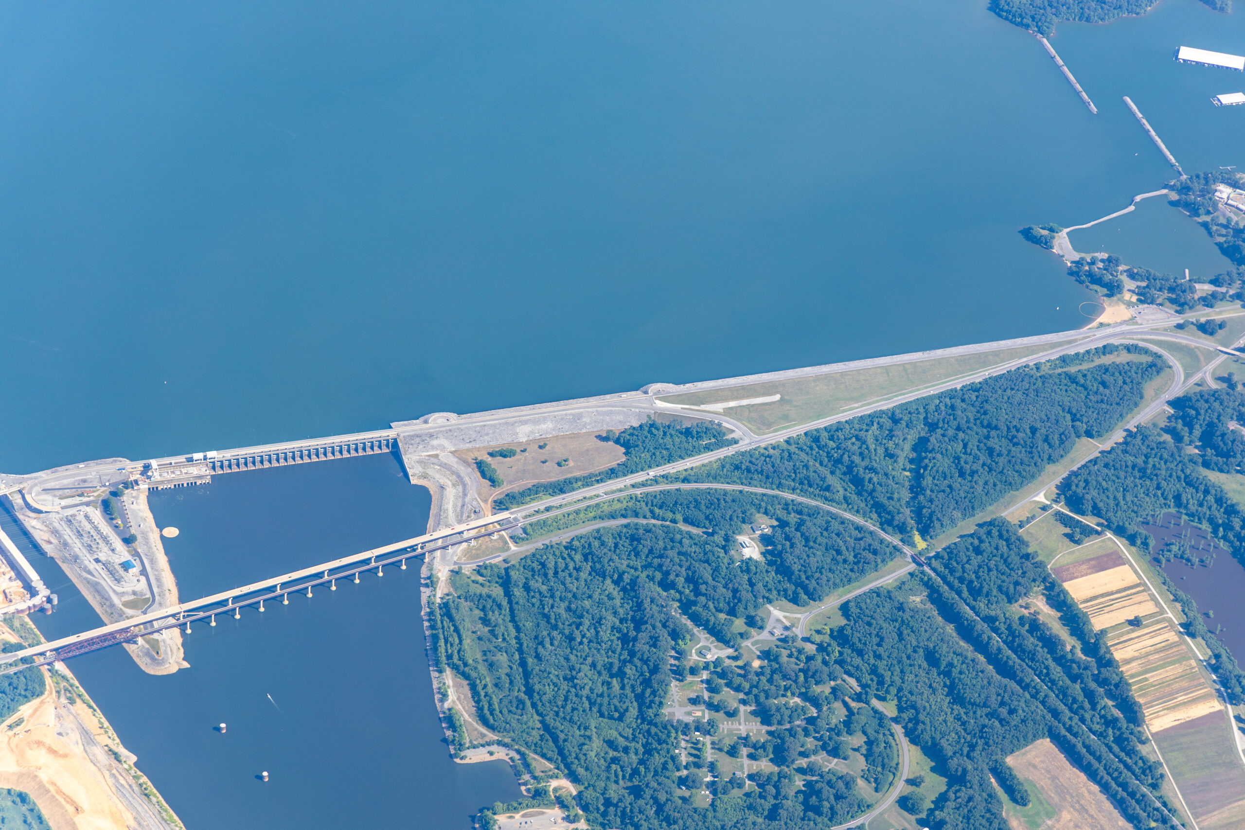 Qual è il lago artificiale più grande del Kentucky?