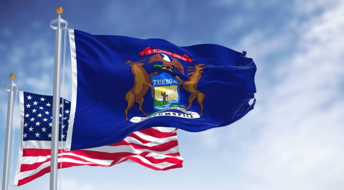 La bandiera del Michigan: storia, significato e simbolismo
