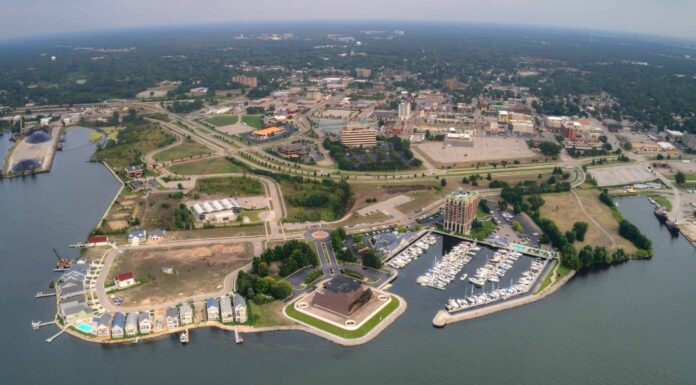 In che modo questo inverno è stato paragonato al più caldo di sempre del Michigan?
