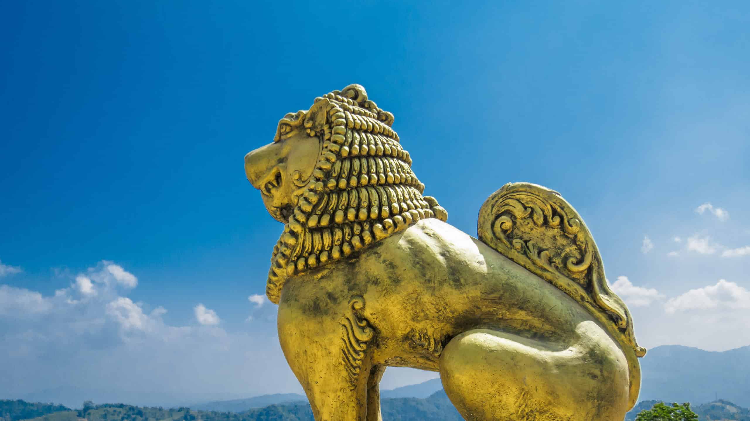 Scopri le statue di leoni più grandi del mondo