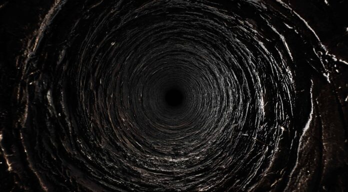 Scopri il buco più profondo degli Stati Uniti (5 volte più profondo del Grand Canyon!)
