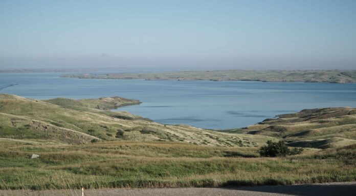 Pesca nel lago Oahe, dimensioni, profondità e altro
