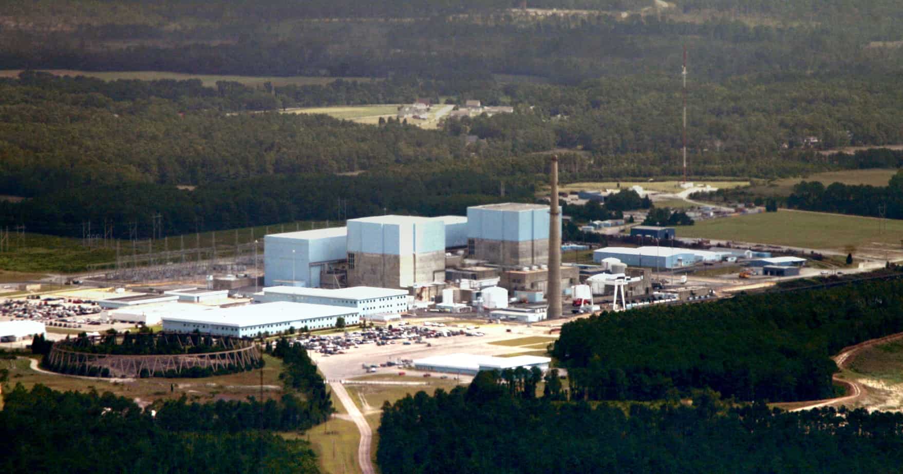 Scopri la più grande centrale nucleare della Carolina del Nord (e ciò che vive intorno ad essa)