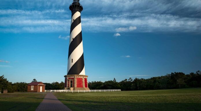 Scopri il faro più alto lungo la costa della Carolina del Nord
