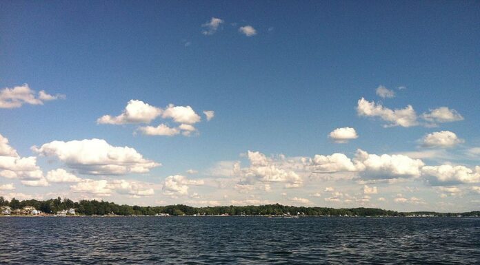 Panorama del lago Conneaut