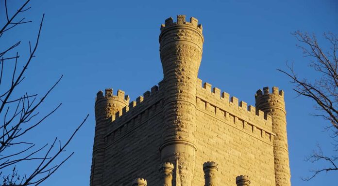 Old Main Castle nel campus della Eastern Illinois University