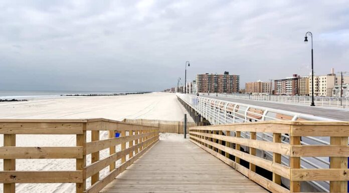 Lungomare di Long Beach - Long Island, New York