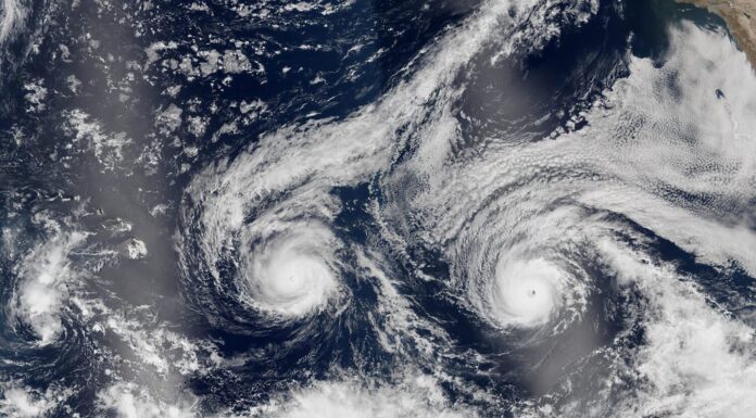 Uragani Cyclone vista dallo spazio.  Uragani Ida Cyclone dall'alto, il cielo.  Tifone.  Elementi di questa immagine sono forniti dalla Nasa.