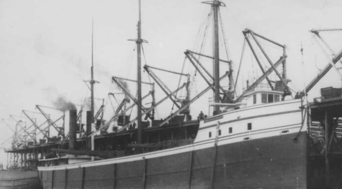 L'Australasia è uno degli impressionanti relitti che puoi vedere intorno a Door County.