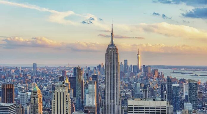 Lo skyline di New York City, Stati Uniti