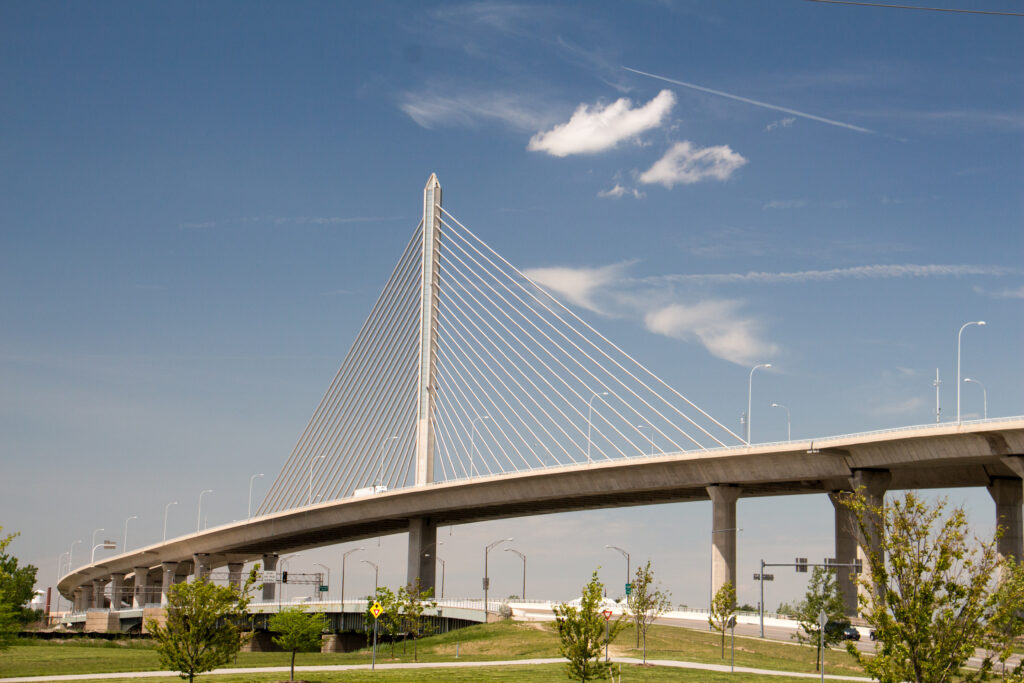 Glass City Skyway dei veterani 1