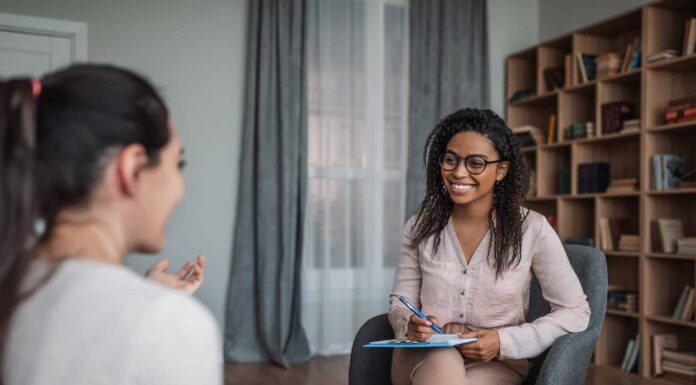 Professionista della salute mentale, salute mentale, psicoterapia, paziente, conversazione