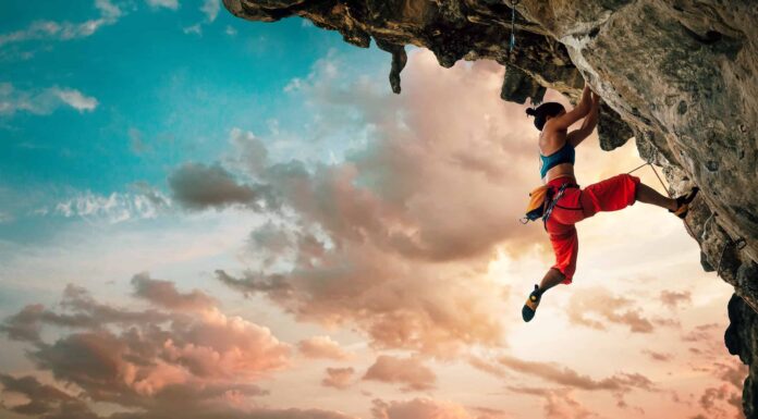 Il Base Jumping è uno degli sport più pericolosi al mondo.  Ma quanto è pericoloso?