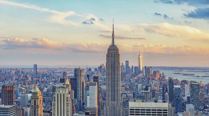 Lo skyline di New York City, Stati Uniti