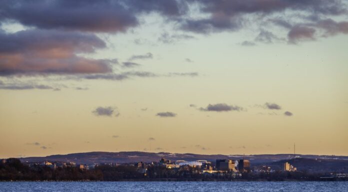 Tramonto, lago Onondaga, Siracusa