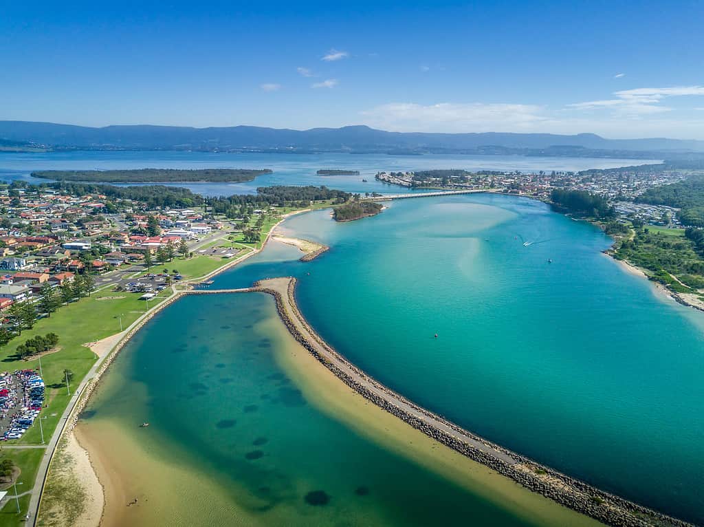 Splendide viste sulle acque di marea del Lago Illawarra