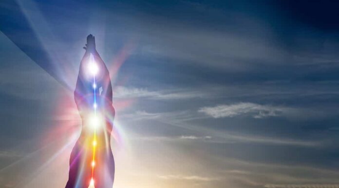 Significato dell'aura nera: personalità, energia e simbolismo
