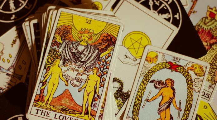 significato della carta dei tarocchi degli innamorati