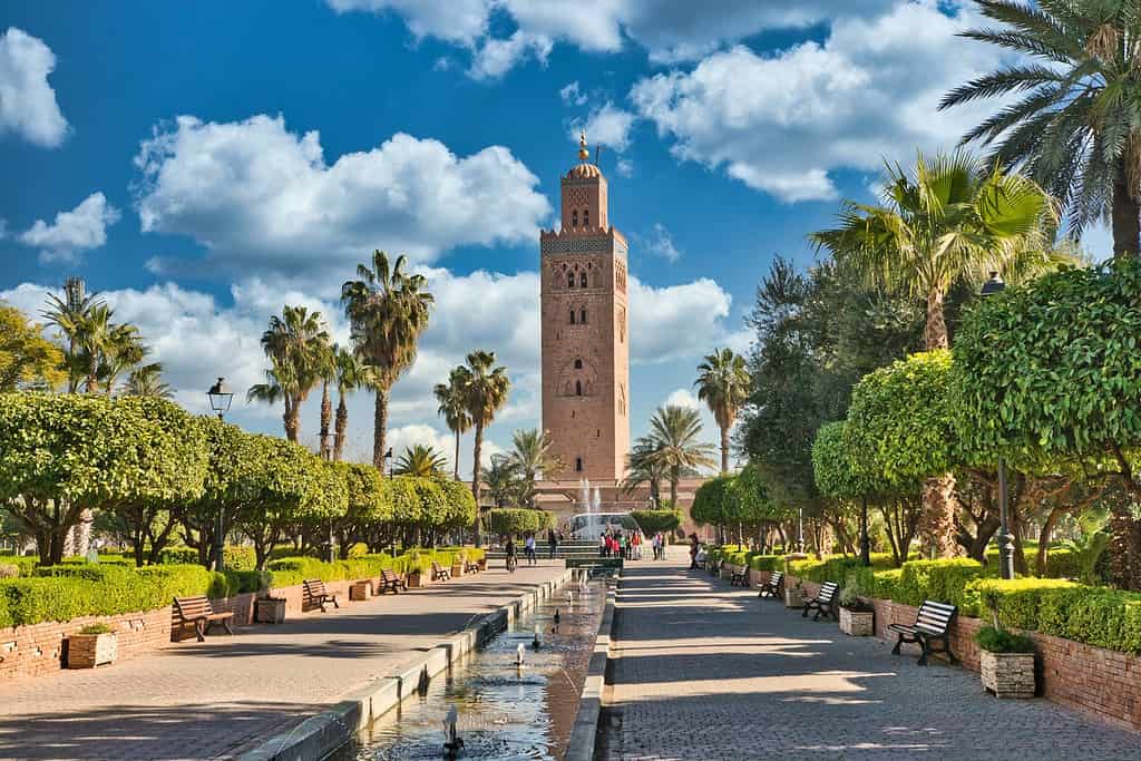 Vista affascinante dell'antica città di Marrakech, una città imperiale del Marocco con monumenti storici