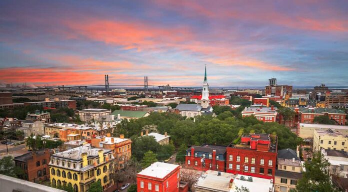 Orizzonte del centro di Savannah, Georgia, Stati Uniti