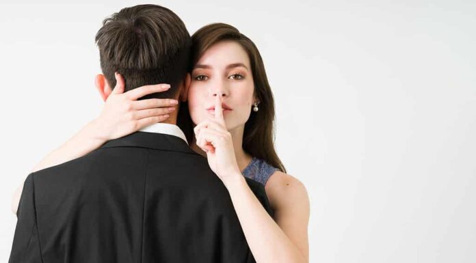 Persona con un segreto