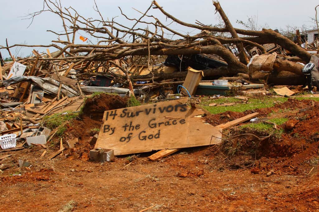 Sopravvissuti ai danni del tornado