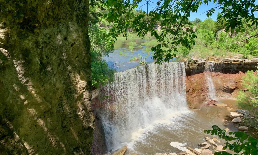 Cascata del lago Cowley