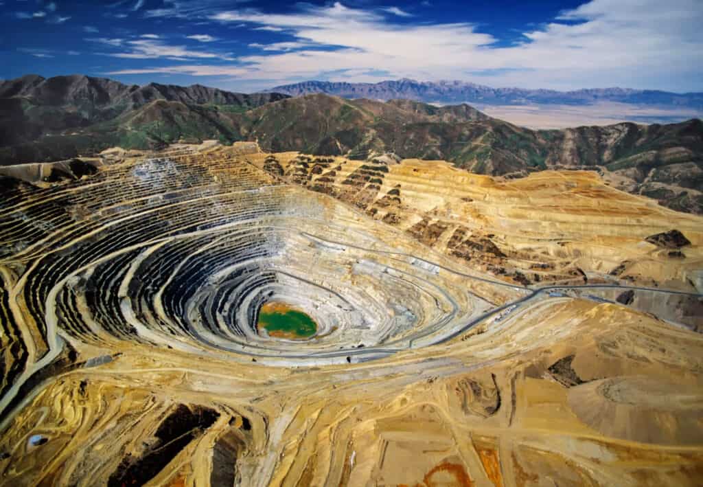 Bingham Canyon Mine più grande scavo artificiale sulla terra