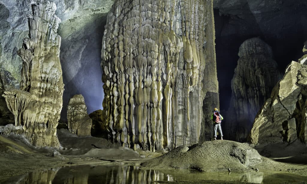 La grotta più grande del mondo - Son Doong