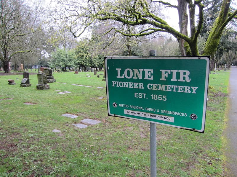 Cimitero di Lone Fir, Portland, OR