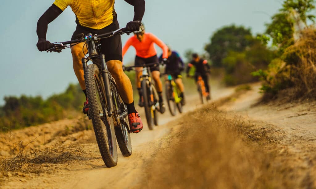 Mountain bike, ciclismo, bicicletta, gara sportiva, sport estremi