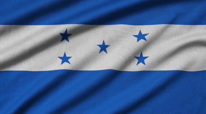 La bandiera dell'Honduras: storia, significato e simbolismo

