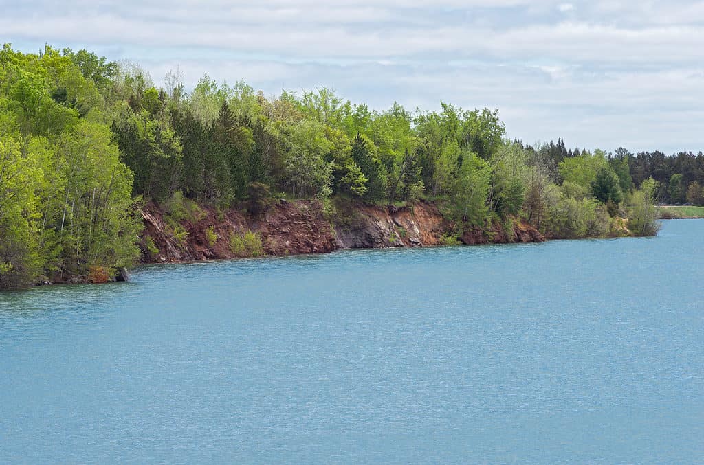 Wazee Lake è il lago artificiale più profondo del Wisconsin