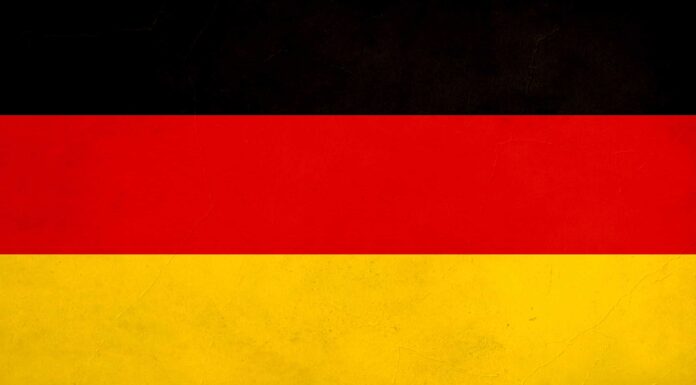Bandiera nera, rossa e gialla: storia, simbolismo, significato della bandiera tedesca

