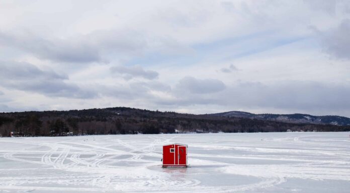 I 10 migliori laghi per la pesca sul ghiaccio nel New Hampshire
