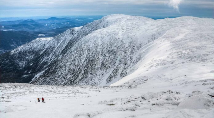 Miglior sci nel New Hampshire: guida per le migliori montagne e date per le migliori condizioni di neve
