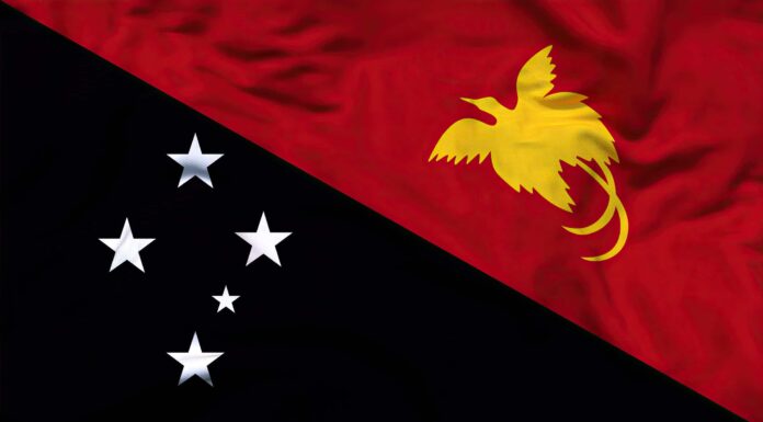 La bandiera della Papua Nuova Guinea: storia, significato e simbolismo
