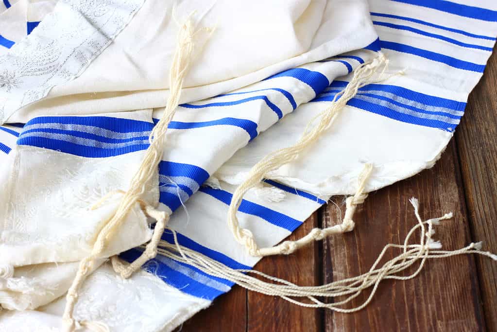 I colori della bandiera di Israele sono stati ispirati dal tallit.