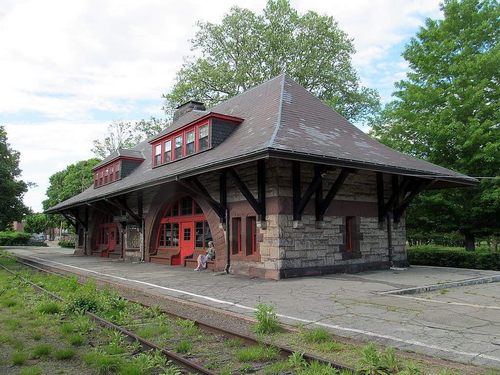 Stazione di North Easton da sud-ovest, giugno 2017