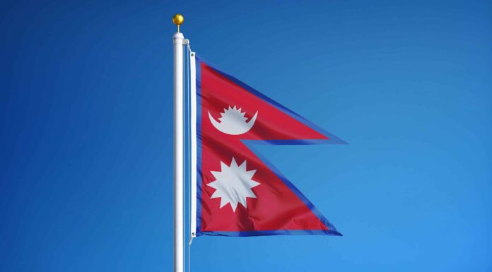 La bandiera del Nepal: storia, significato e simbolismo
