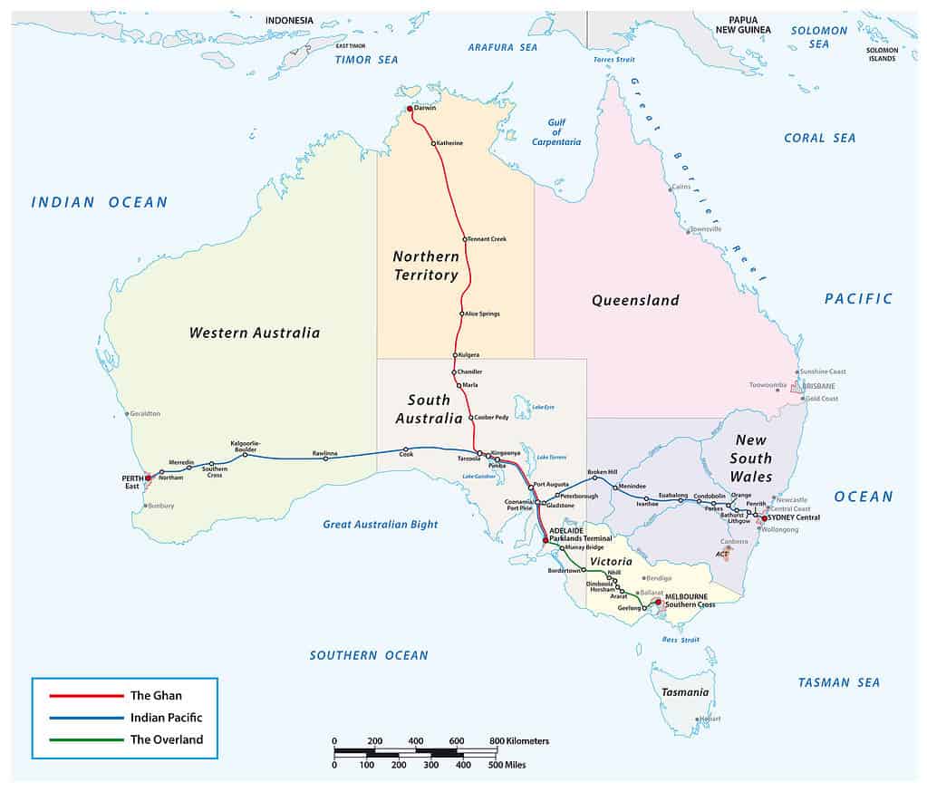 Piano di linea dei tre treni a distanza australiani The Overland, Indian Pacific, The Ghan