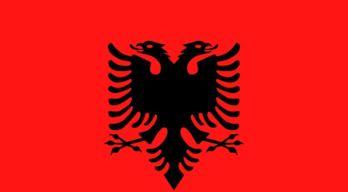 La bandiera dell'Albania: storia, significato e simbolismo
