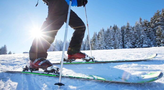 Miglior sci in Illinois: guida per le migliori montagne e date per le migliori condizioni di neve
