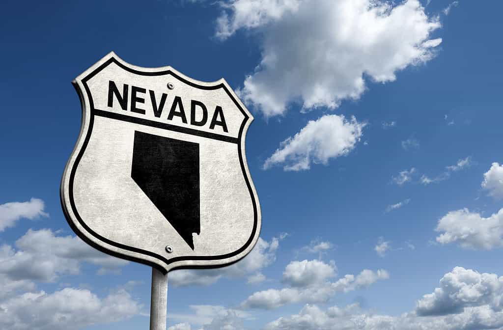 Cartello stradale della mappa dello stato di Route 66 Nevada