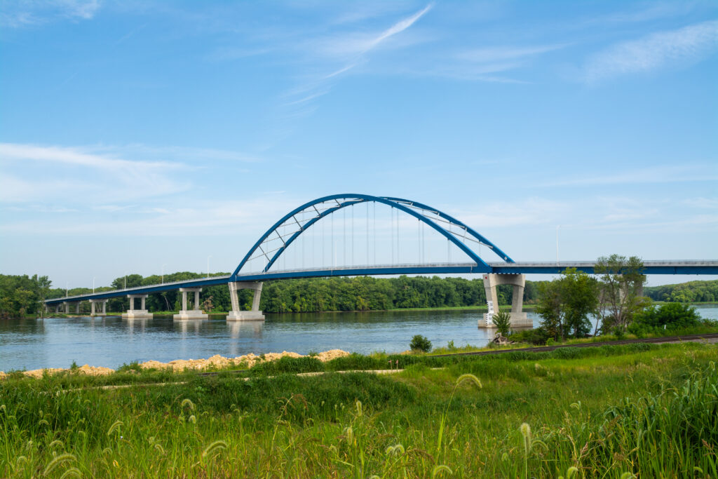 Ponte Savanna-Sabula sul fiume Mississippi.  Savannah, Illinois, Stati Uniti